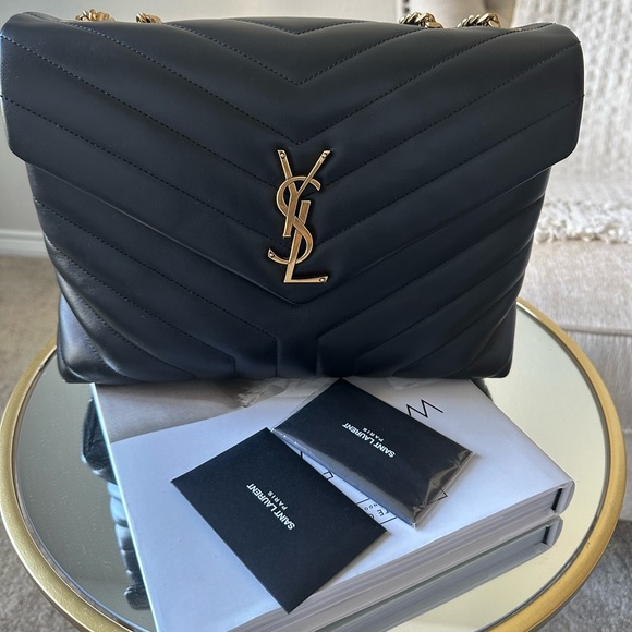 Saint Laurent Women's Loulou Medium Quilted Leather Shoulder Bag - Picture 2 of 9